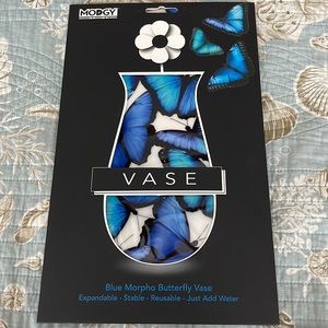 unique gift expandable flower vase blue morpho butterfly 🦋very cool gift